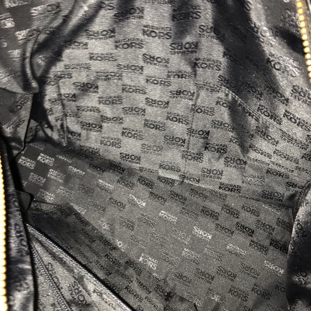 ❌SOLD❌Michael Kors Large Black Tote Bag - Picture 9 of 9
